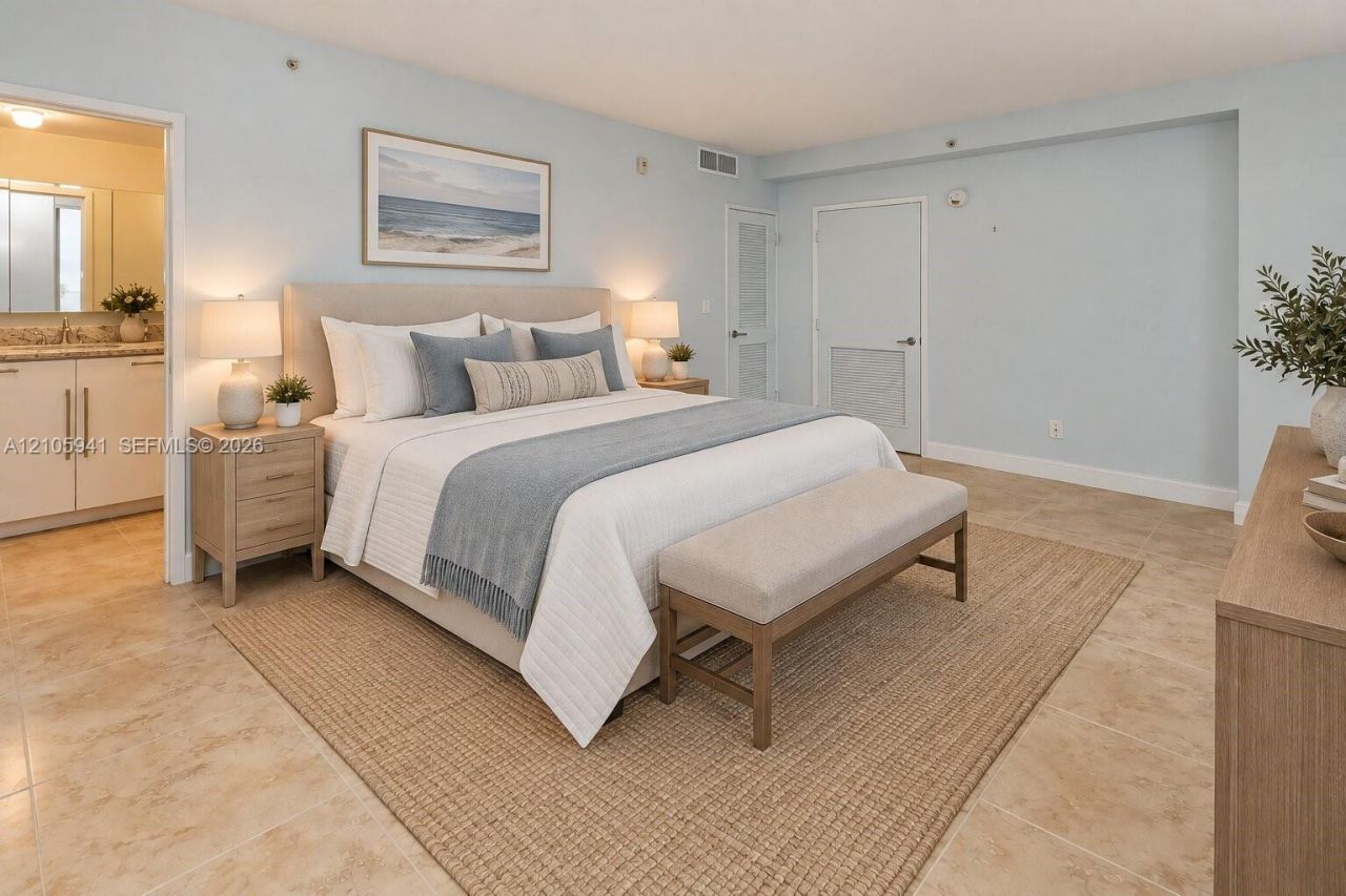 3001 S Ocean Dr , Unit 411, Hollywood, FL 33019 Photo