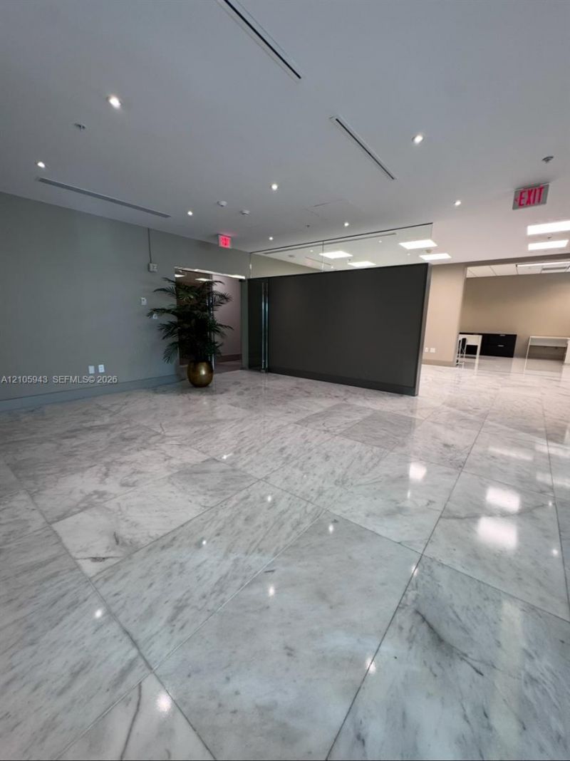 175 SW 7th St , Unit 2208, Miami, FL 33130 Photo