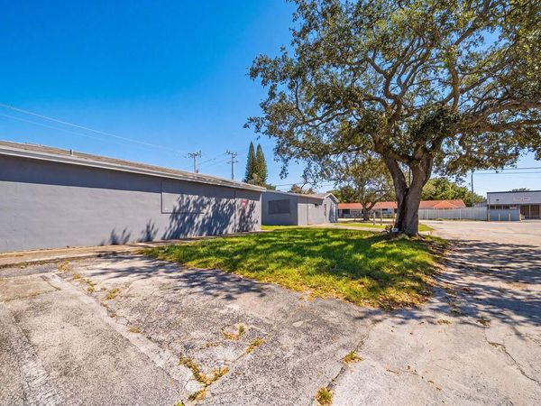 6611 MOSELEY Street, Hollywood, FL 33024