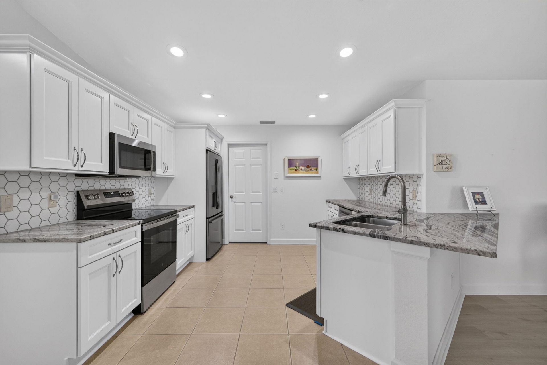 1 Ecuador Way, Fort Pierce, FL 34951 Photo