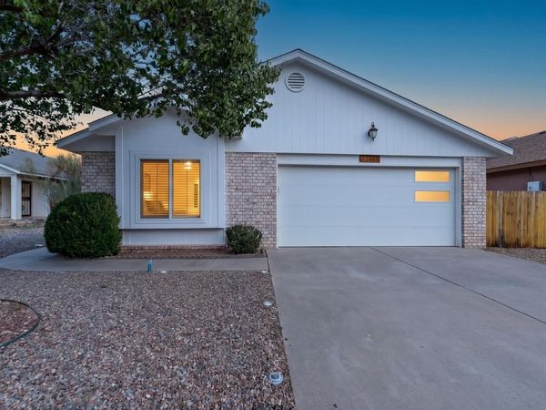 7705 San Francisquita Court NW, Albuquerque, NM 87120