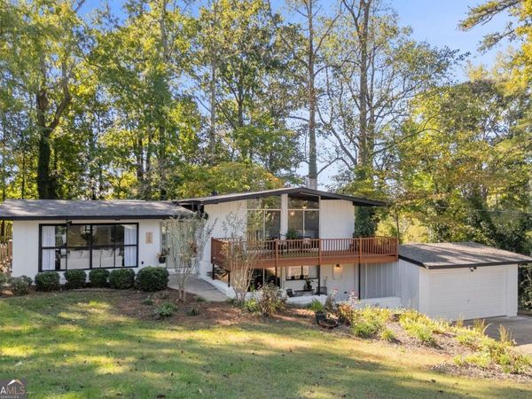 759 Dogwood Drive NW, Lawrenceville, GA 30046