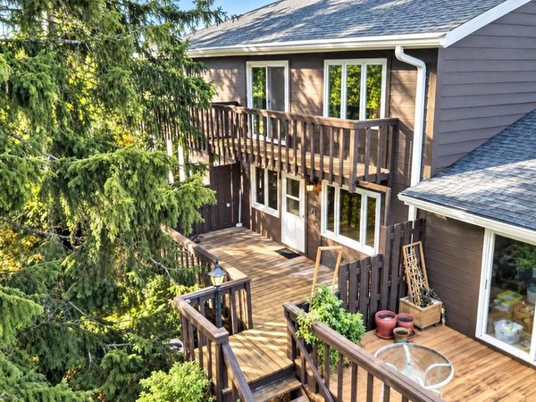 2617A Camelot BOULEVARD, Sheboygan, WI 53081