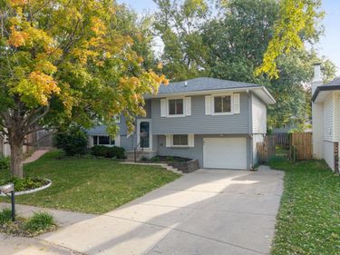 6711 S 139 Avenue Circle, Omaha, NE 68137