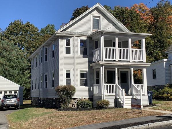 36-38 Walnut Ave, Unit 1, Andover, MA 01810