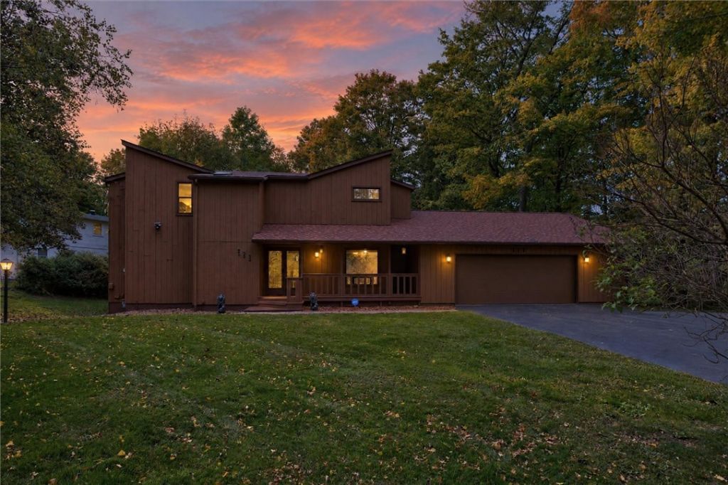111 Hinkleyville Road, Spencerport, NY 14559 Main Photo