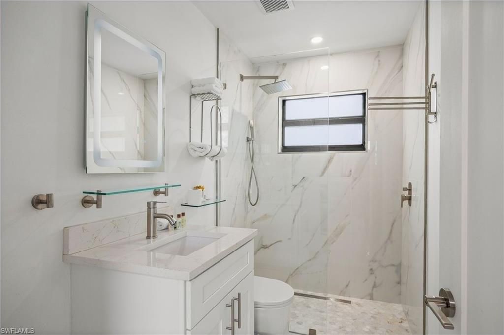 683 100th Ave N, Naples, FL 34108 Photo