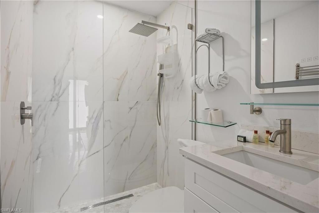 683 100th Ave N, Naples, FL 34108 Photo