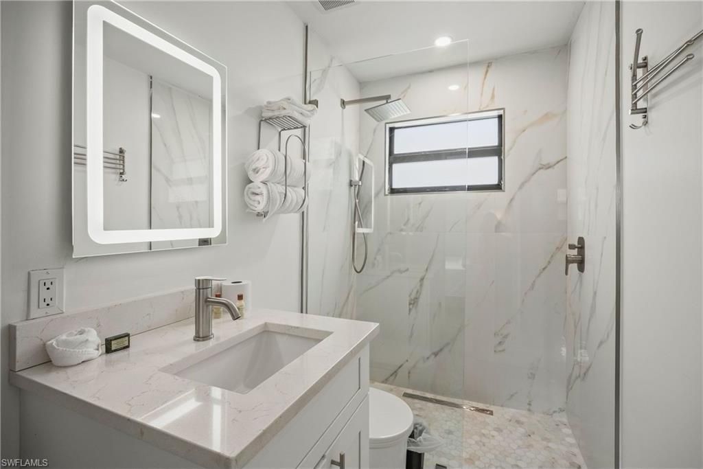 683 100th Ave N, Naples, FL 34108 Photo