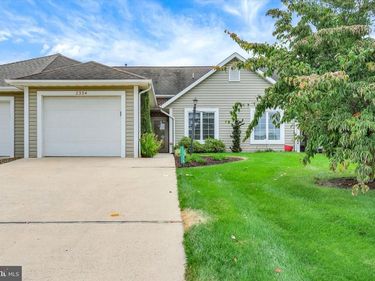 2334 ARONIMINK CIRCLE, FAYETTEVILLE, PA 17222