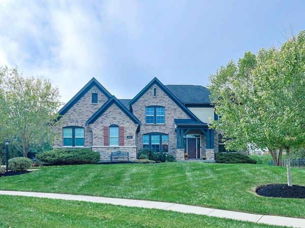 6807 Trailview Close, Hamilton Twp, OH 45039