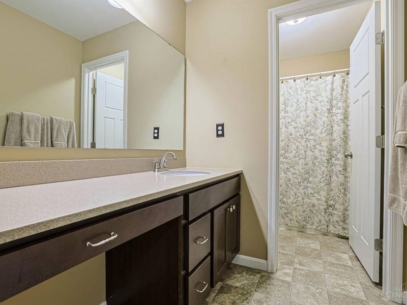 6807 Trailview Close, Hamilton Township, OH 45039 Photo 41