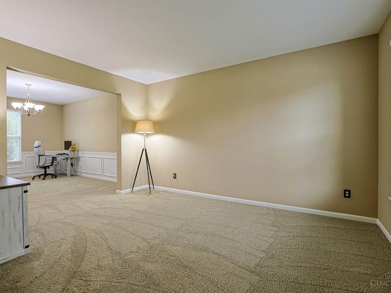 6807 Trailview Close, Hamilton Township, OH 45039 Photo 7