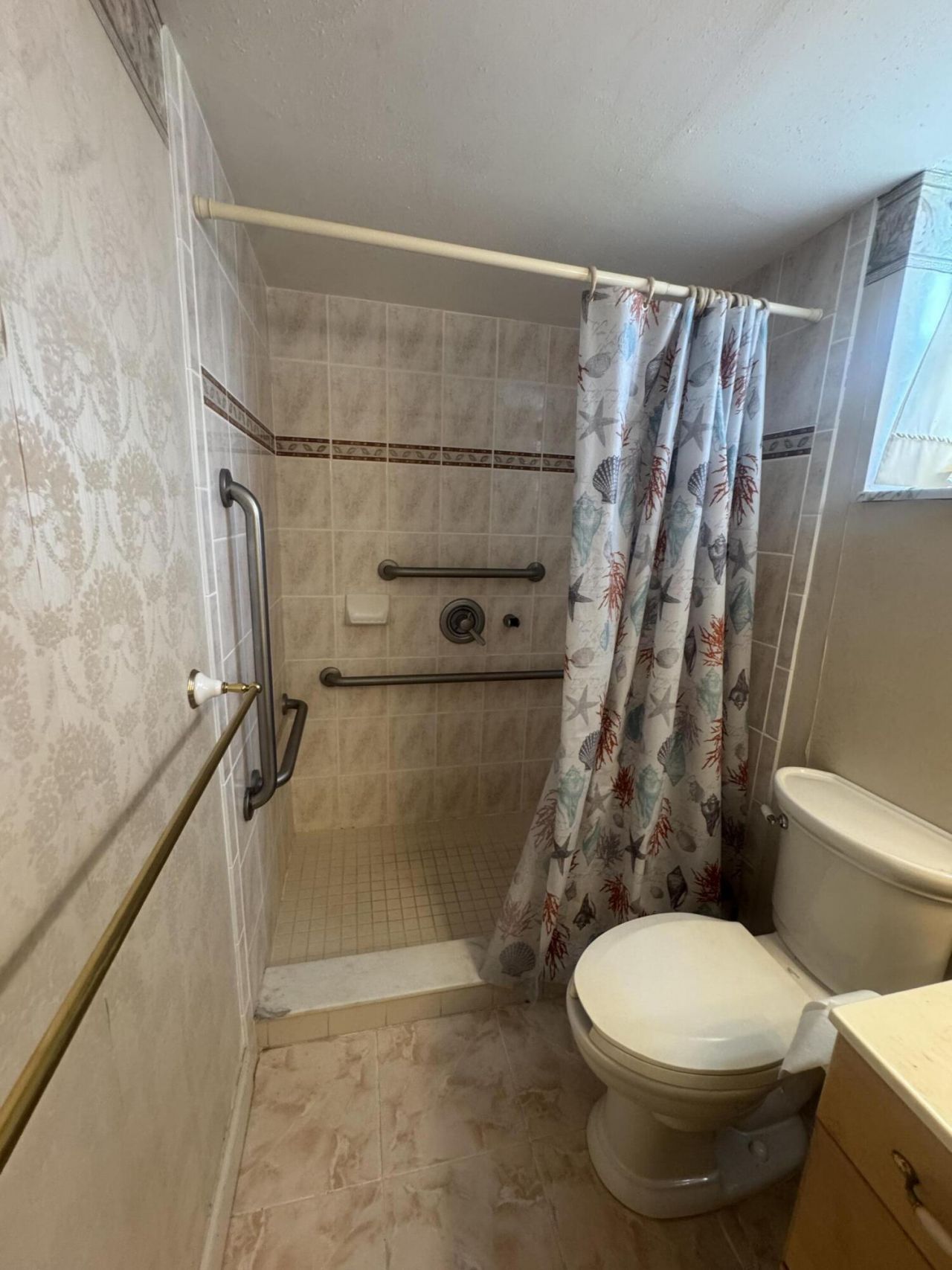 2640 Garden Drive S, Unit Apt 203, Lake Worth Beach, FL 33461 Photo
