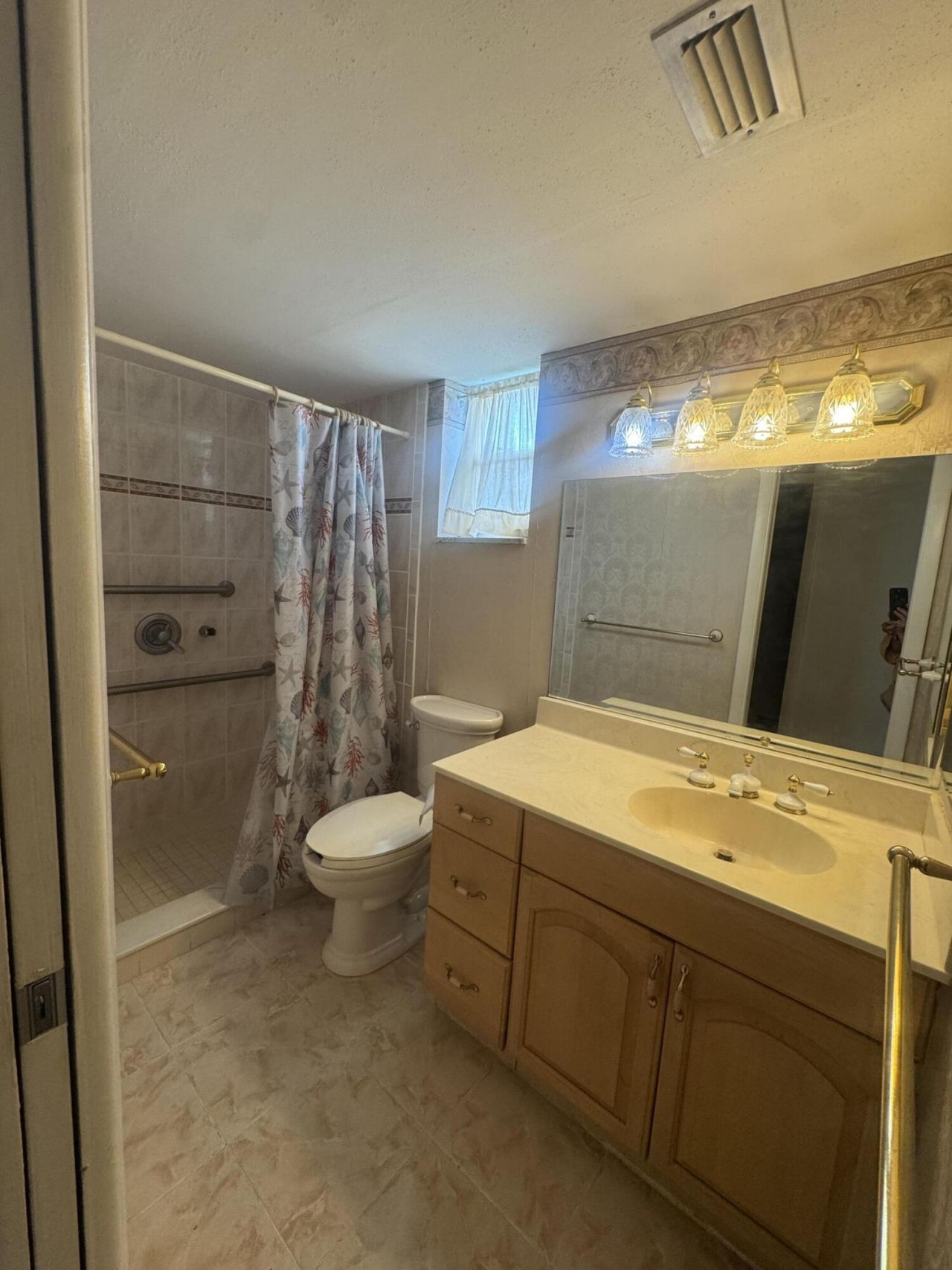 2640 Garden Drive S, Unit Apt 203, Lake Worth Beach, FL 33461 Photo