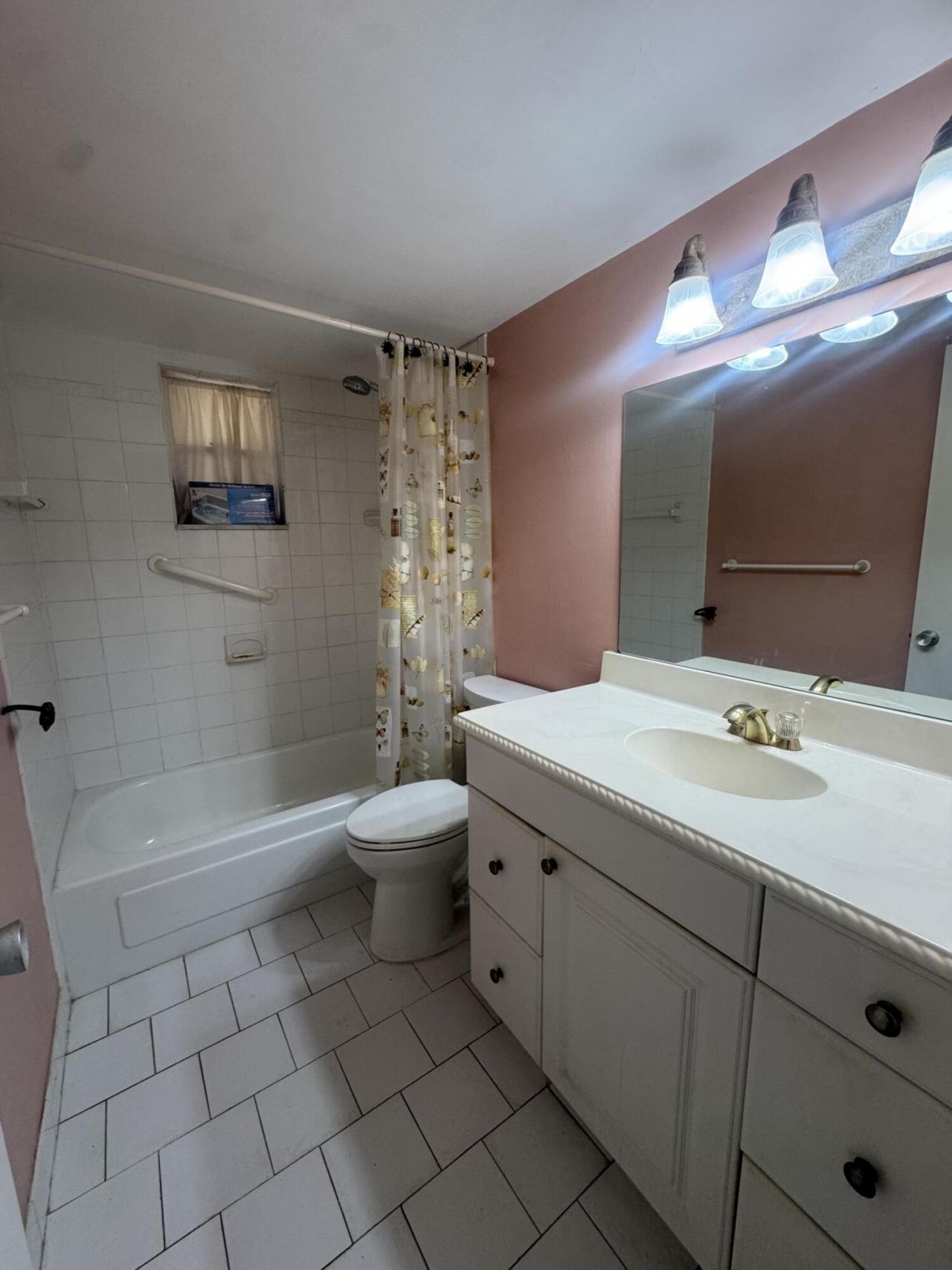 2640 Garden Drive S, Unit Apt 203, Lake Worth Beach, FL 33461 Photo