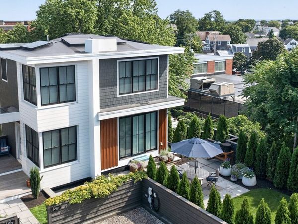 18 Winslow Street, Unit C, Provincetown, MA 02657