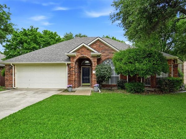 16 Durango Drive, Trophy Club, TX 76262