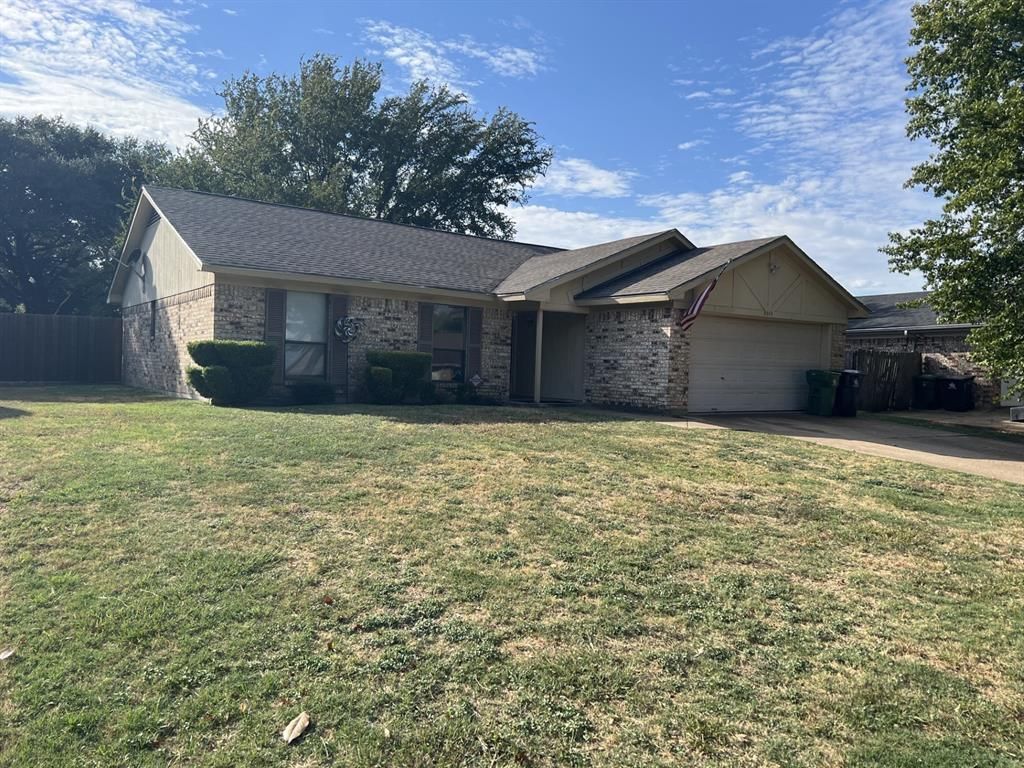 5014 Osage Drive, Arlington, TX 76018 Main Photo