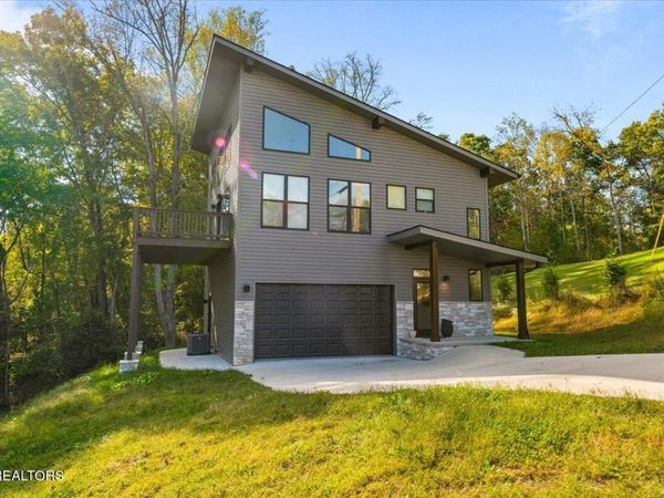 120 Stem Lane, Clinton, TN 37716