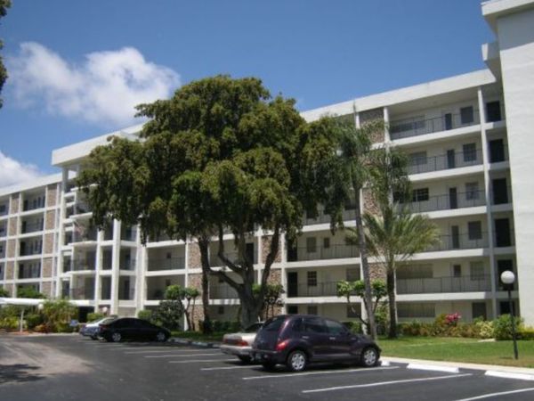 2751 N PALM AIRE DR APT 102, Other, FL 33069