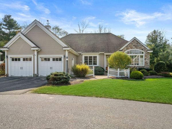 12 Silver Brook Lane, Unit 12, Norwell, MA 02061