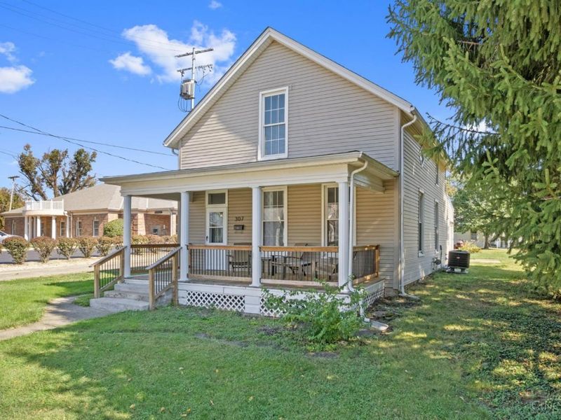 307 S Apple Street, Pleasant Township, OH 45121 Photo 2