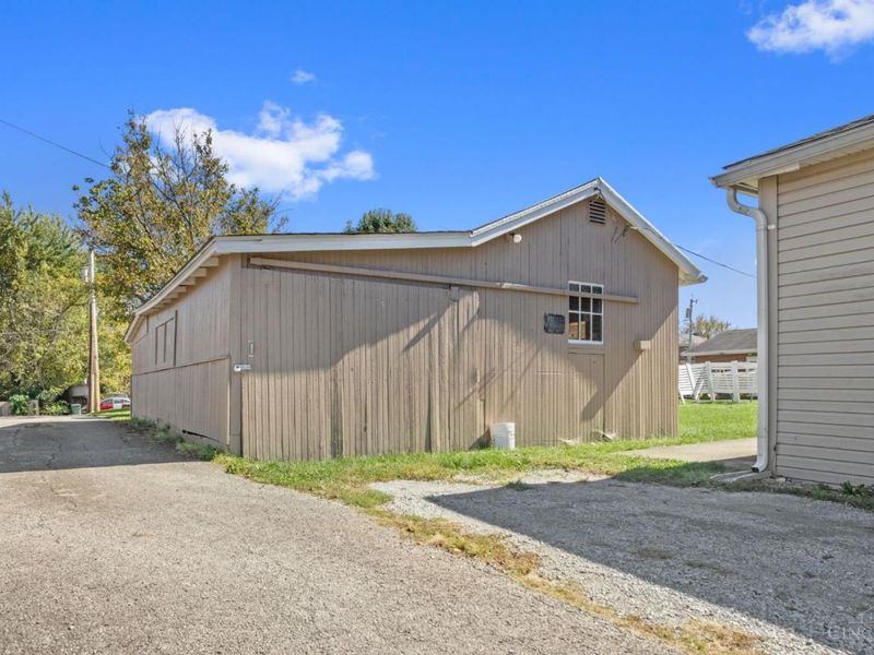307 S Apple Street, Pleasant Township, OH 45121 Photo 9