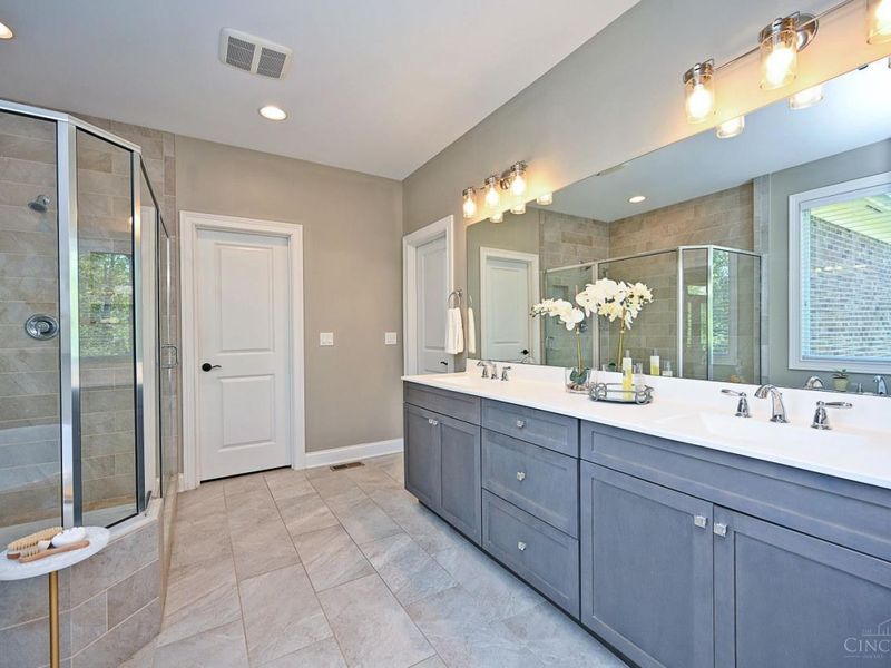 5412 Whispering Brook Court, Liberty Township, OH 45011 Photo 19