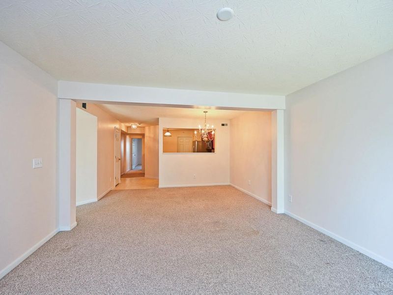 201 Doublegate Drive, Unit J, Milford, OH 45150 Photo 24