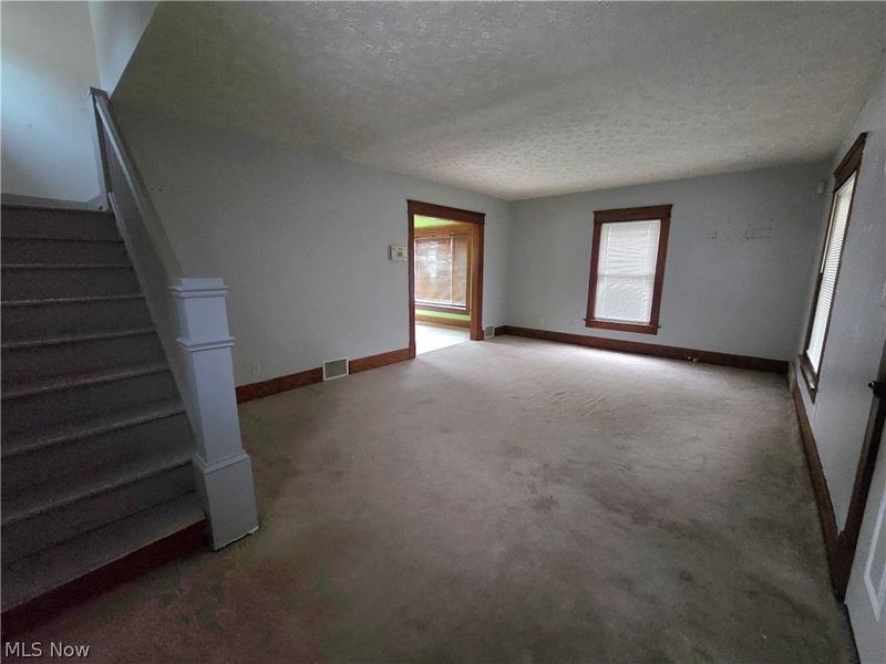 419 Myrtle Street, Ravenna, OH 44266 Photo 4