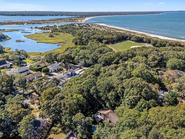 27 Maidstone Park Road, East Hampton, NY 11937