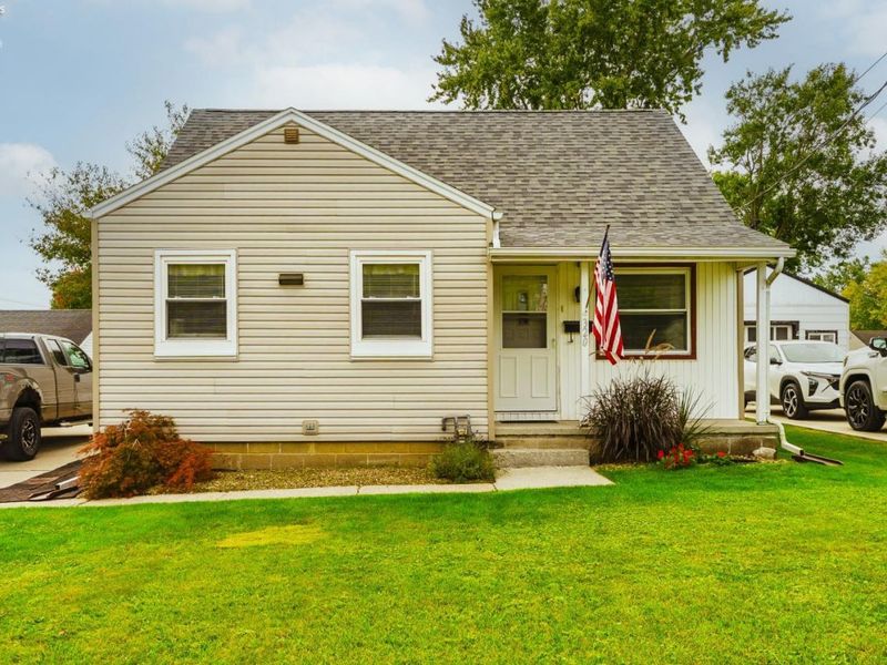 320 Goodrich Road, Bellevue, OH 44811 Photo 1