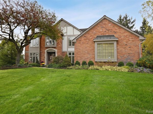 2181 Red Maple Drive , Troy, Mi 48098
