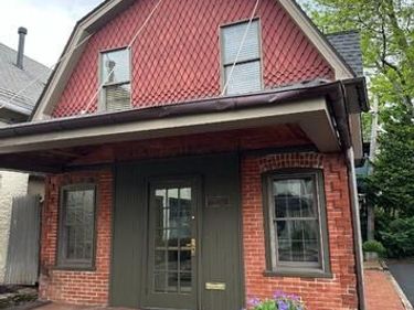 71 S MAIN STREET, DOYLESTOWN, PA 18901
