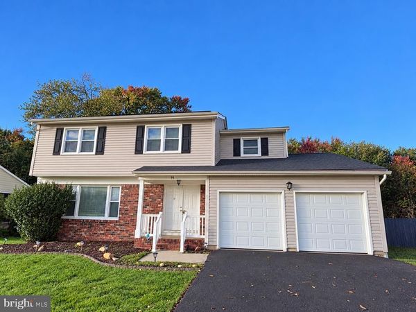 94 KINO BOULEVARD, HAMILTON, NJ 08619