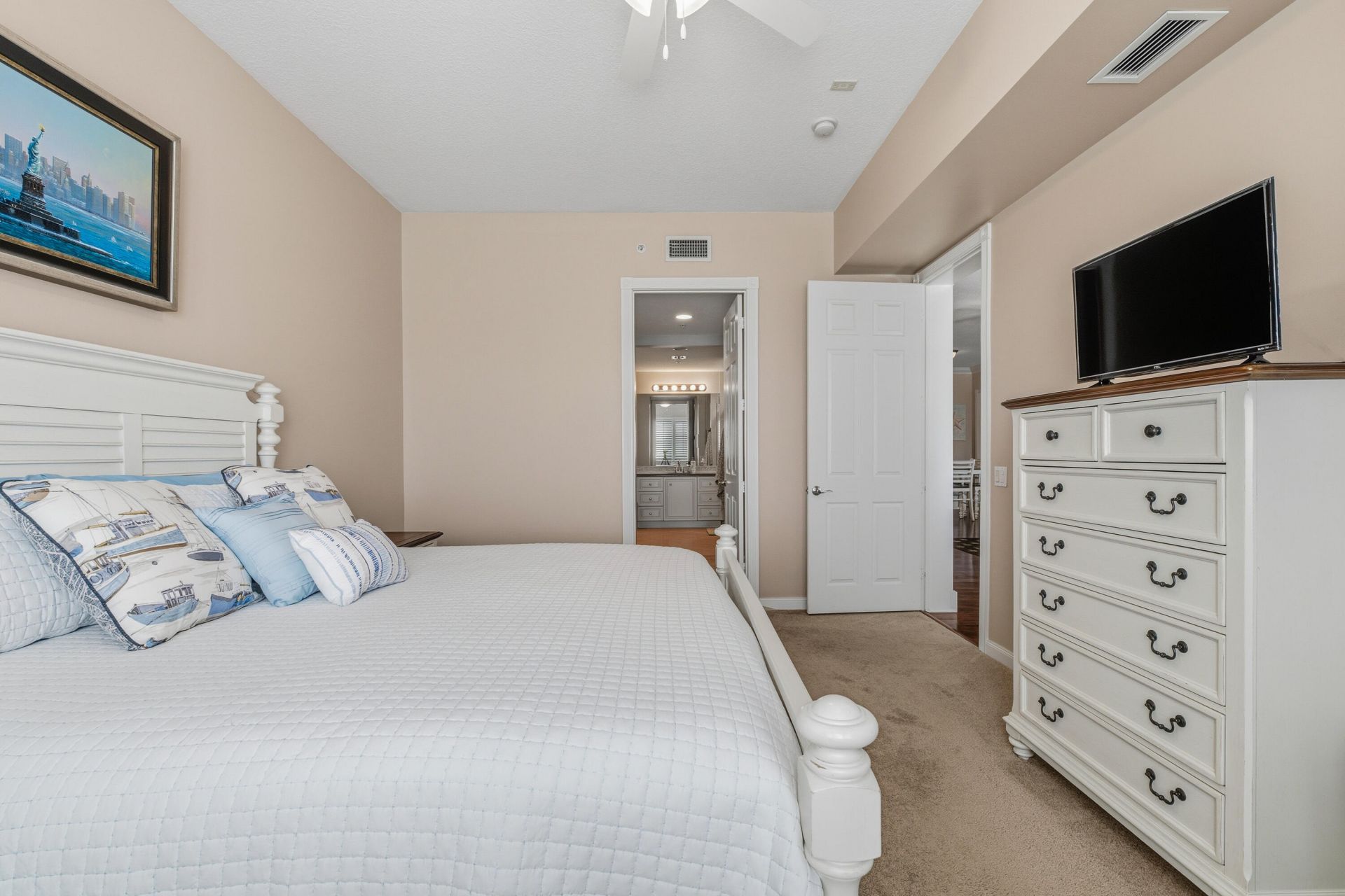 1 Harbour Isle Drive E, Unit PH04, Fort Pierce, FL 34949 Photo