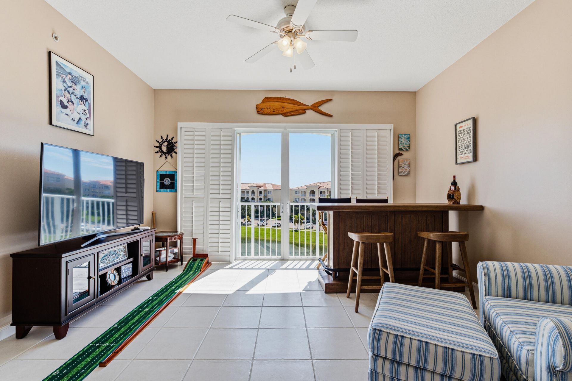1 Harbour Isle Drive E, Unit PH04, Fort Pierce, FL 34949 Photo