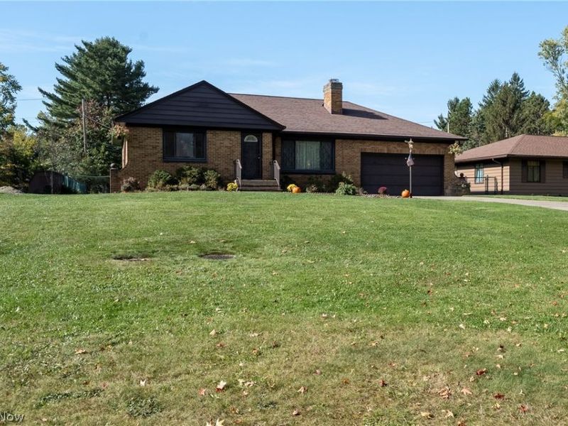 6446 Big Creek Parkway, Parma Heights, OH 44130 Photo 3