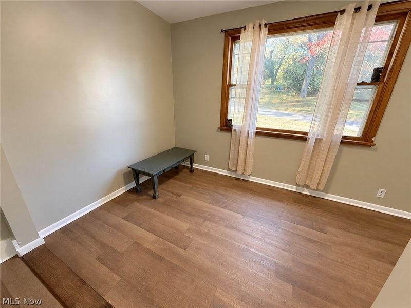 100 Perry Street, Struthers, OH 44471 Photo 8