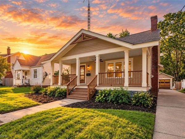216 6th Street NE, North Canton, OH 44720