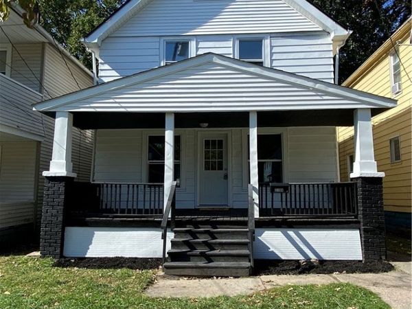2196 W 103rd Street , Cleveland, OH 44102