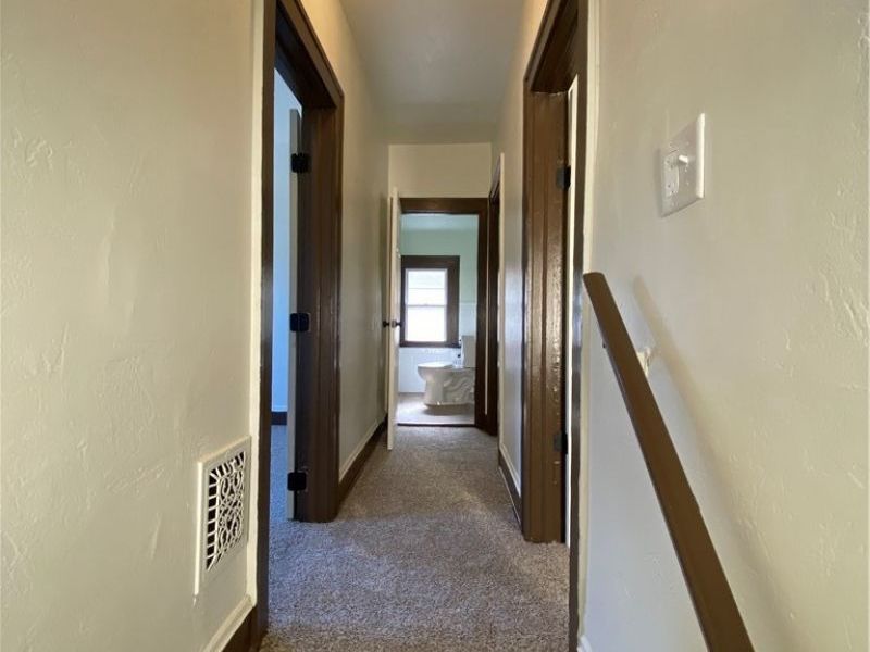 2196 W 103rd Street, Cleveland, OH 44102 Photo 18