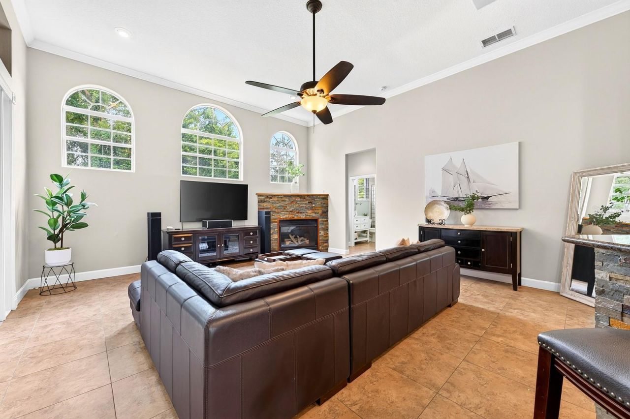 609 Viana Court, Winter Springs, FL 32708 Photo