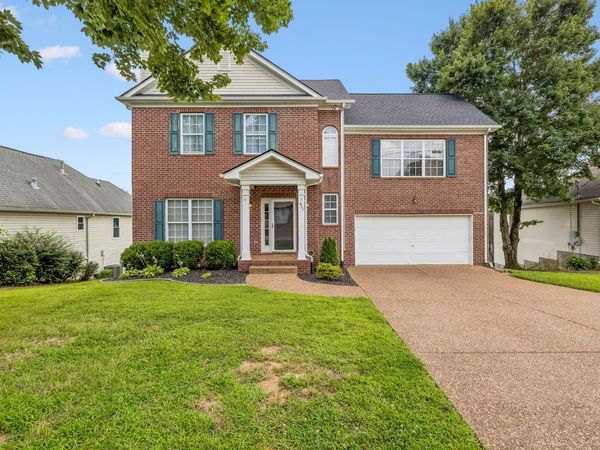 811 Raleigh Ct, Old Hickory, TN 37138