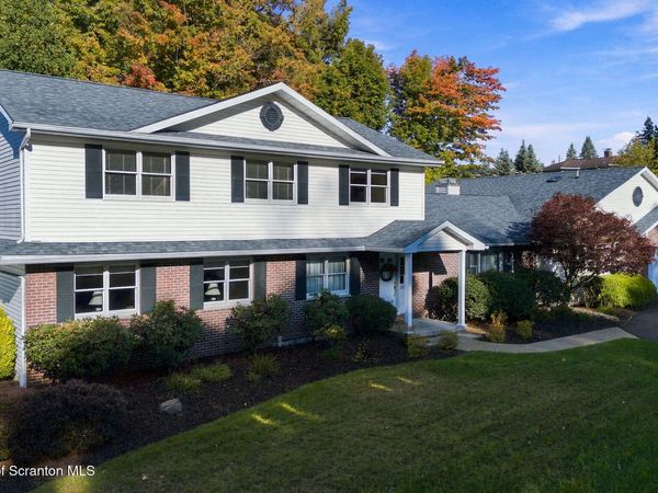117 Echo Drive , Clarks Summit, PA 18411