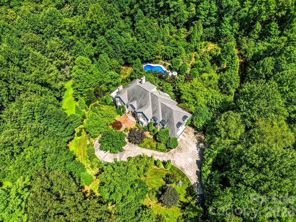 150 Rainbow View Drive , Fletcher, NC 28732