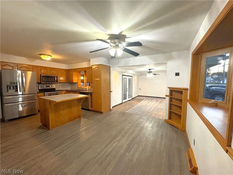 4532 Deopham Green Drive, Austintown, OH 44515 Photo 3