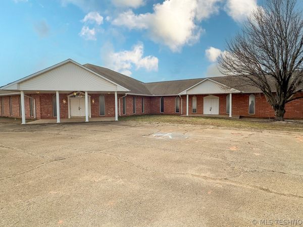 907 N Oklahoma , Tryon, OK 74875