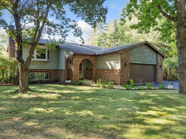 4469 Wood Duck Drive, Vadnais Heights, MN 55127